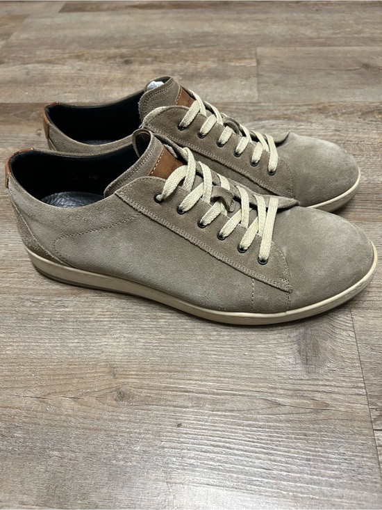 To Boot Other - To Boot New York Barlow Men’s Size 10.5 Suede Lace-Up Low Top Sneakers Taupe